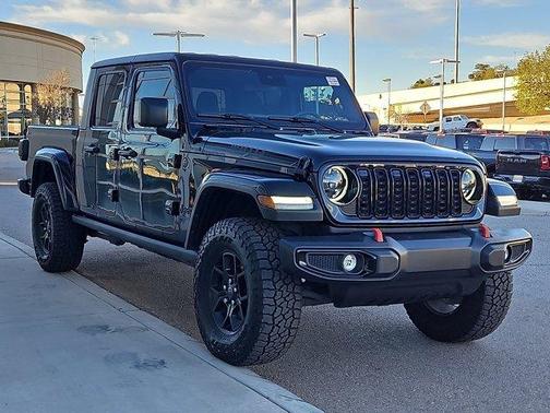 2024 Jeep Gladiator Sport