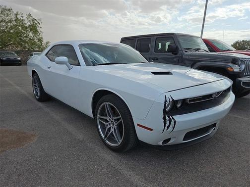 2018 Dodge Challenger SXT