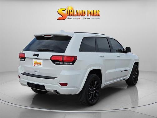 2022 Jeep Grand Cherokee WK Laredo