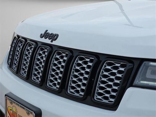 2022 Jeep Grand Cherokee WK Laredo