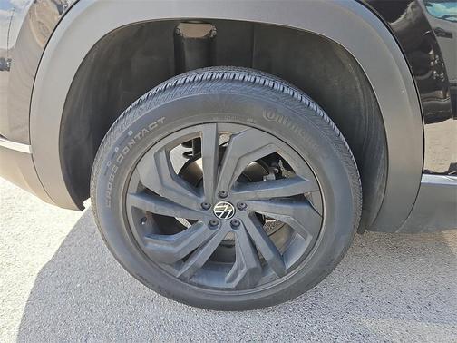 2022 Volkswagen Atlas Cross Sport 2.0T SEL