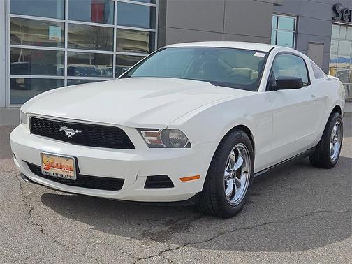 2010 Ford Mustang V6