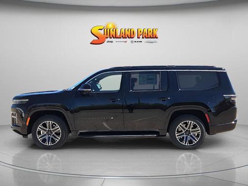 Gloss Black 2026 Jeep Grand Wagoneer Base