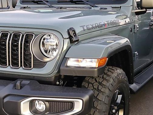 2026 Jeep Gladiator Texas Trail