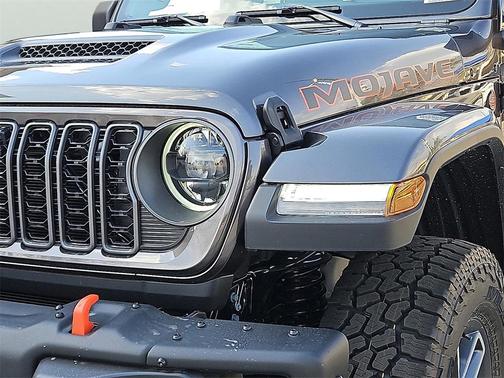 2025 Jeep Gladiator Mojave