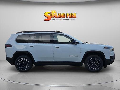 2026 Jeep Cherokee LAREDO/LIMITED
