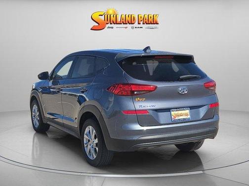 2021 Hyundai TUCSON SE