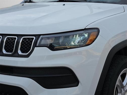 2023 Jeep Compass Sport