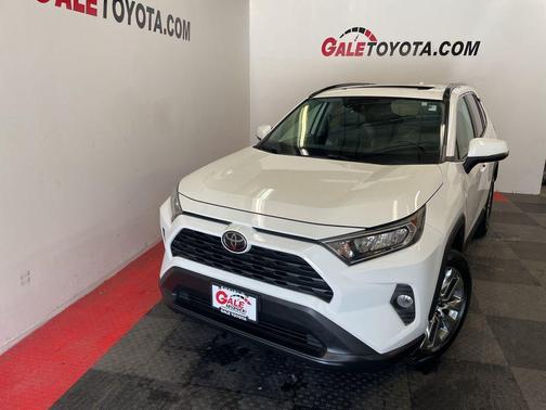 2019 Toyota RAV4 XLE Premium