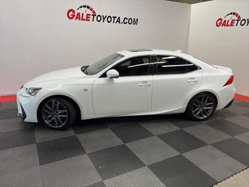 2017 Lexus IS 300 Base