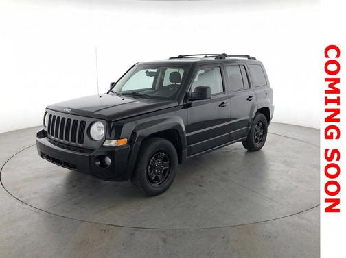 Brilliant Black Crystal Pearlcoat 2010 Jeep Patriot Sport