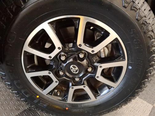 2016 Toyota Tundra Limited