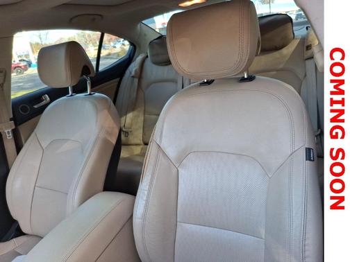 2015 Kia Cadenza Premium