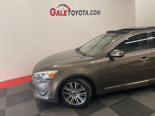 2015 Kia Cadenza Premium