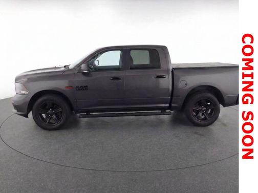 2017 RAM 1500 Night Crew Cab 4x4 5'7' Box