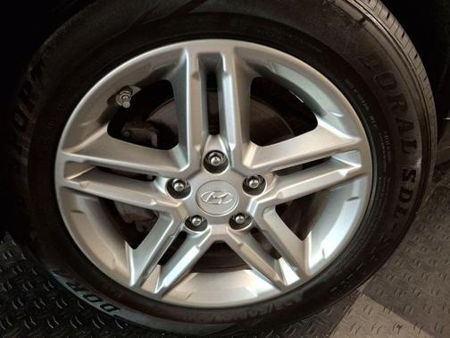Pulse Red 2021 Hyundai KONA SE