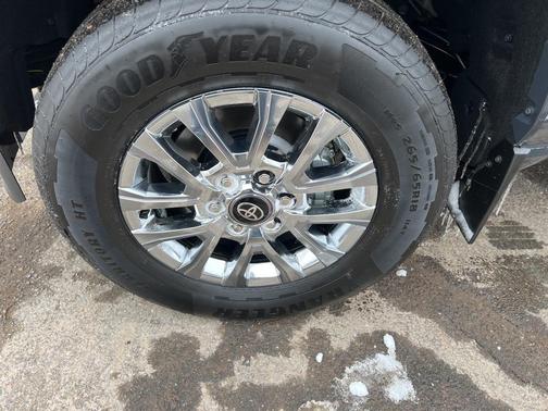 2025 Toyota Tacoma Hybrid Limited