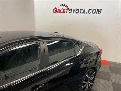 2021 Nissan Altima SR FWD