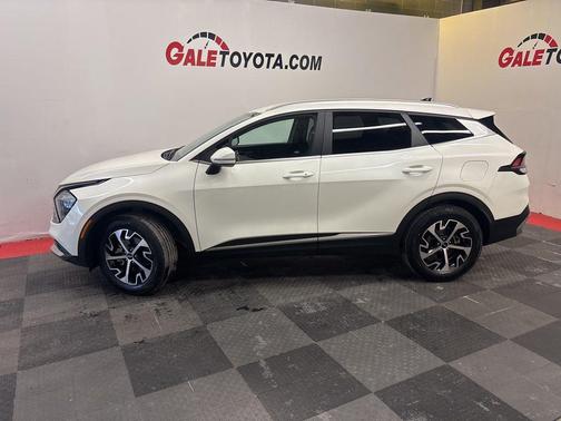 2023 Kia Sportage Hybrid EX