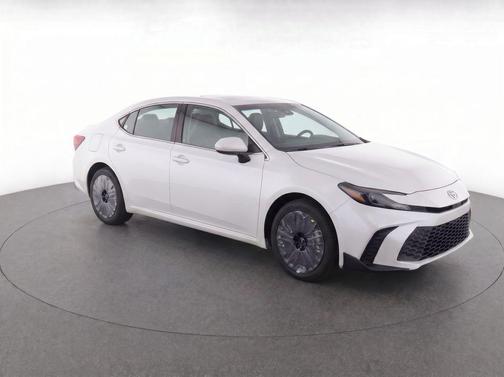 Ice 2026 Toyota Camry SE