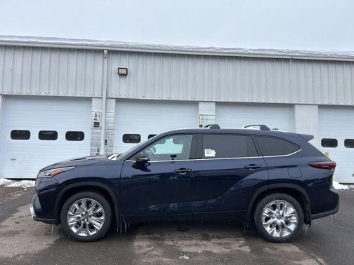 2026 Toyota Highlander Limited