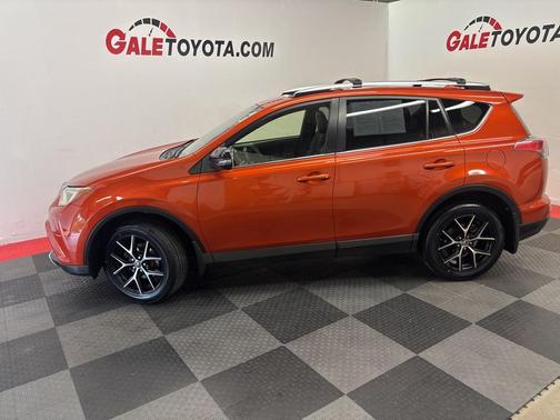 2016 Toyota RAV4 SE