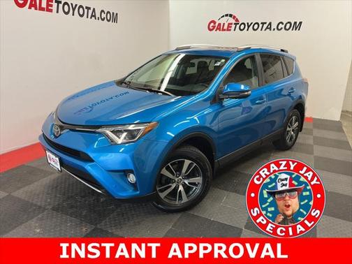 2016 Toyota RAV4 XLE