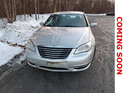 2011 Chrysler 200 Touring