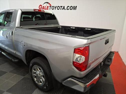 2017 Toyota Tundra SR5
