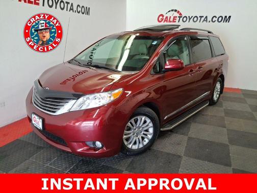 2013 Toyota Sienna XLE