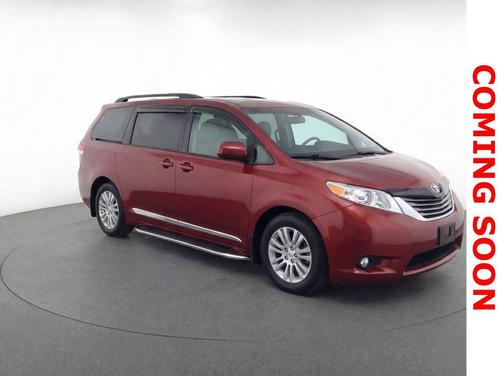 2013 Toyota Sienna XLE