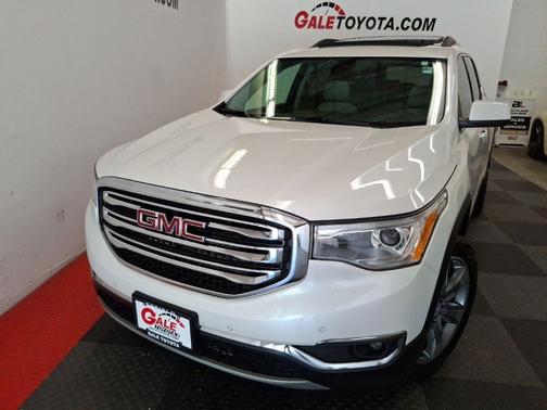 White Frost Tricoat 2018 GMC Acadia SLT-2