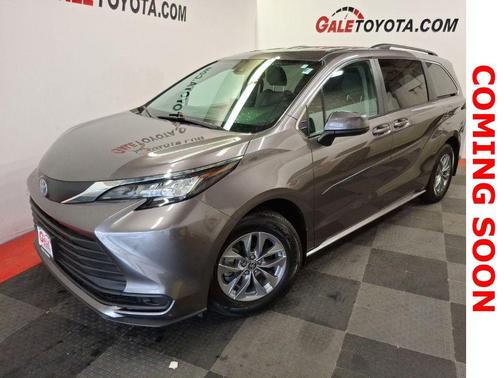 Predawn Gray Mica 2023 Toyota Sienna LE