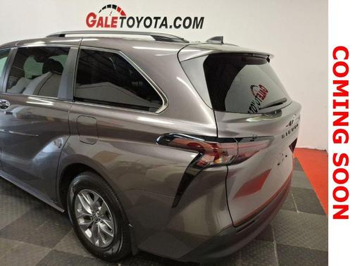 Predawn Gray Mica 2023 Toyota Sienna LE