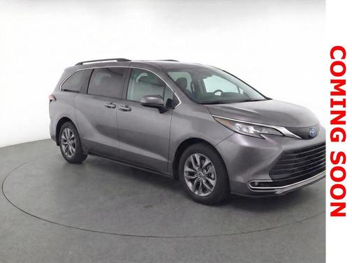Predawn Gray Mica 2023 Toyota Sienna LE
