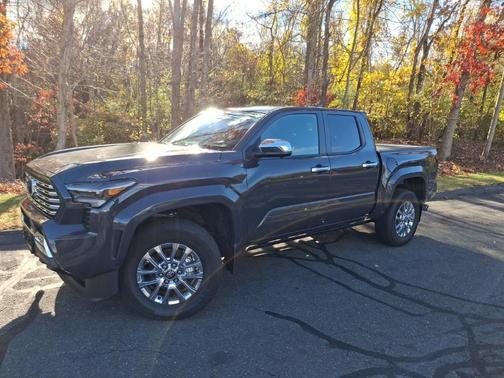 2024 Toyota Tacoma Limited