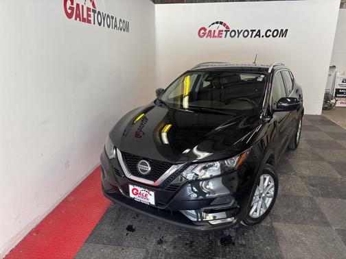 2021 Nissan Rogue Sport SV