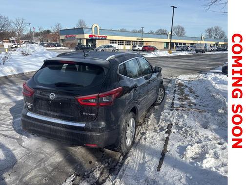 2021 Nissan Rogue Sport SV