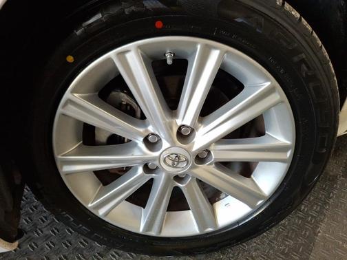 2012 Toyota Camry Hybrid XLE