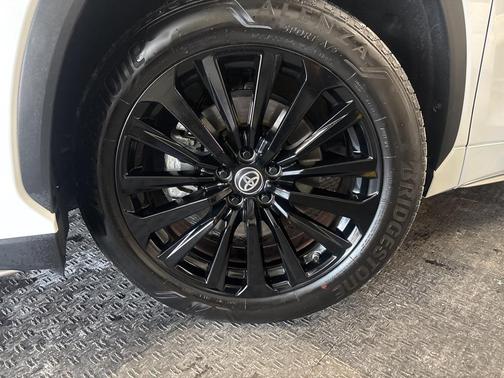 2024 Toyota Highlander XSE