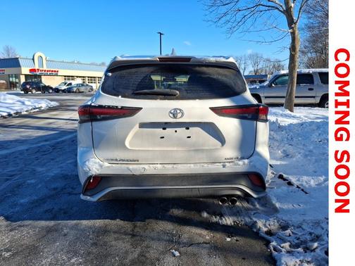 2024 Toyota Highlander XSE