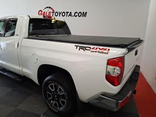 Super White 2014 Toyota Tundra SR5