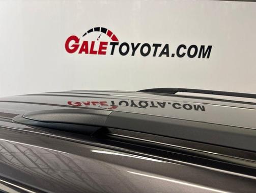 Predawn Gray Mica 2023 Toyota Sienna LE