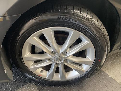 2010 Lexus ES 350 Base