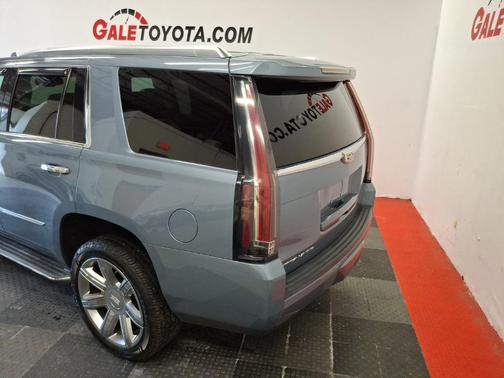 2016 Cadillac Escalade Luxury