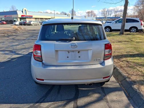 2010 Scion xD Base