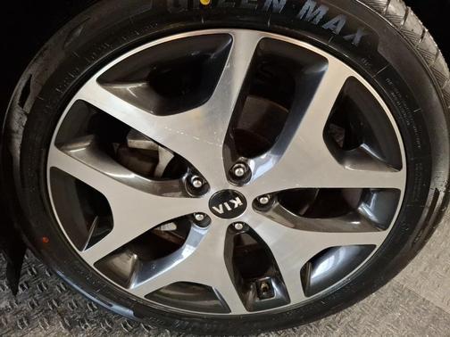 2017 Kia Sportage SX Turbo