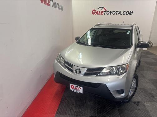 2014 Toyota RAV4 LE