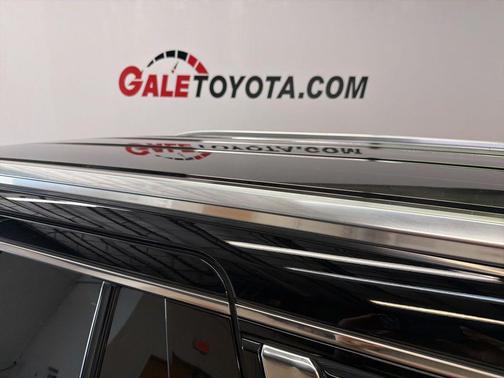 Onyx Black 2022 GMC Yukon Denali