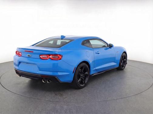 2023 Chevrolet Camaro RWD Coupe LT1